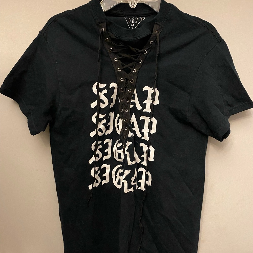 Lace up v neck t shirt Sigma Kappa, black, small